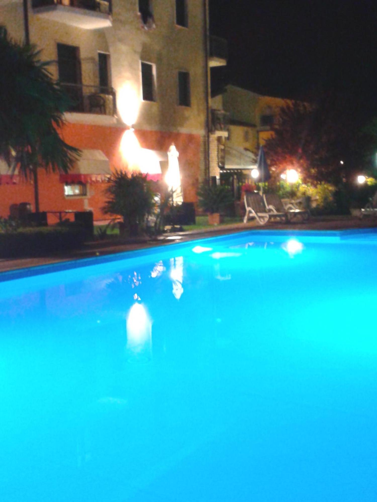 Hotel Fornaci Peschiera del Garda Exterior photo